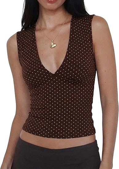 Essential Sculpting Deep V Crop Top